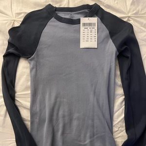 Brandy Melville Bella Top